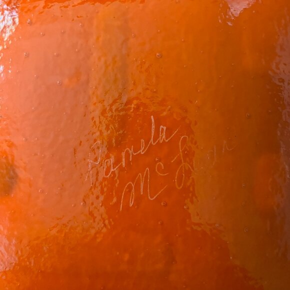 *Signed*  Mid-Century Modern Art Glass Dish 7” x 7” - Picture 7 of 9